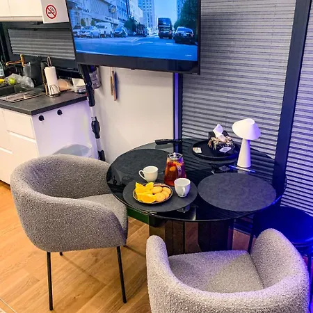 Houseboat - Dom Na Wodzie