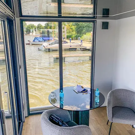 보트호텔 Houseboat - Dom Na Wodzie 브로츠와프