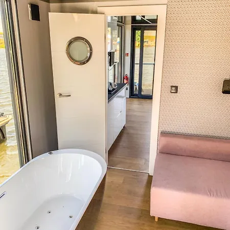 보트호텔 Houseboat - Dom Na Wodzie